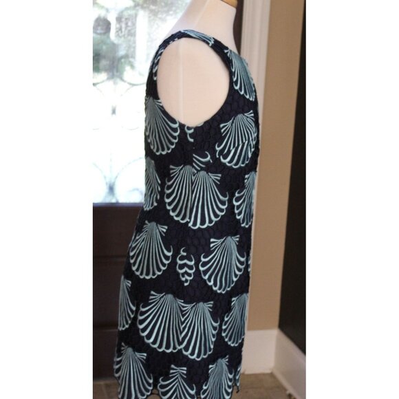 Lilly Pulitzer Delia Scalloped Hem Shells Shift Dress Size 10 - Picture 3 of 10
